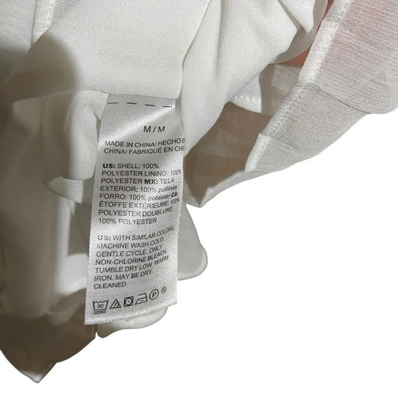 White House Black Market Micro Pleated Shell Tank In ERUC Size Medium - Picture 10 of 10